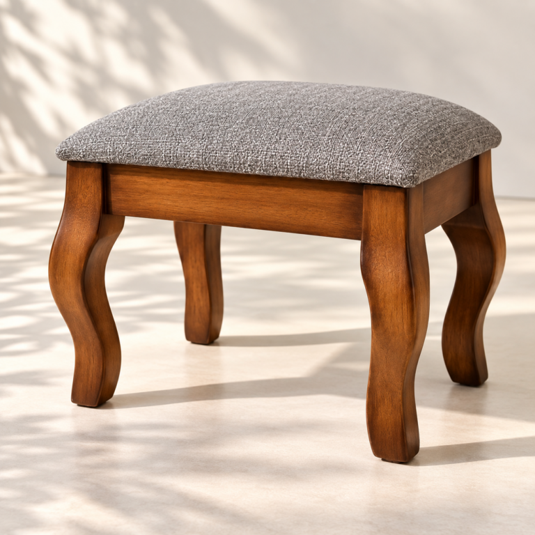 Puff de Apoio Para Pés Cadeira de Balanço 48 x 38 x 25 - Madeira Maciça - Móveis de Gramado